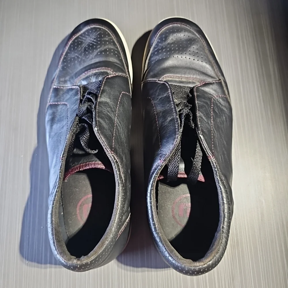 Travis Mathew Croskey Black Leather Golf Shoes Men's 11 Good PreOwned‎ Condition